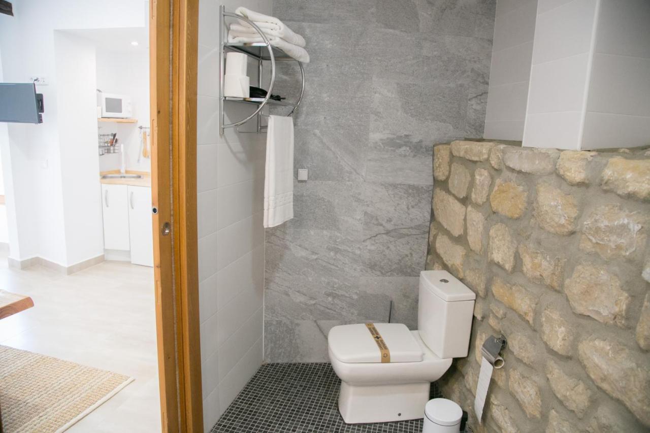 Apartamentos Turisticos La Casa Vieja Sabiote Екстериор снимка