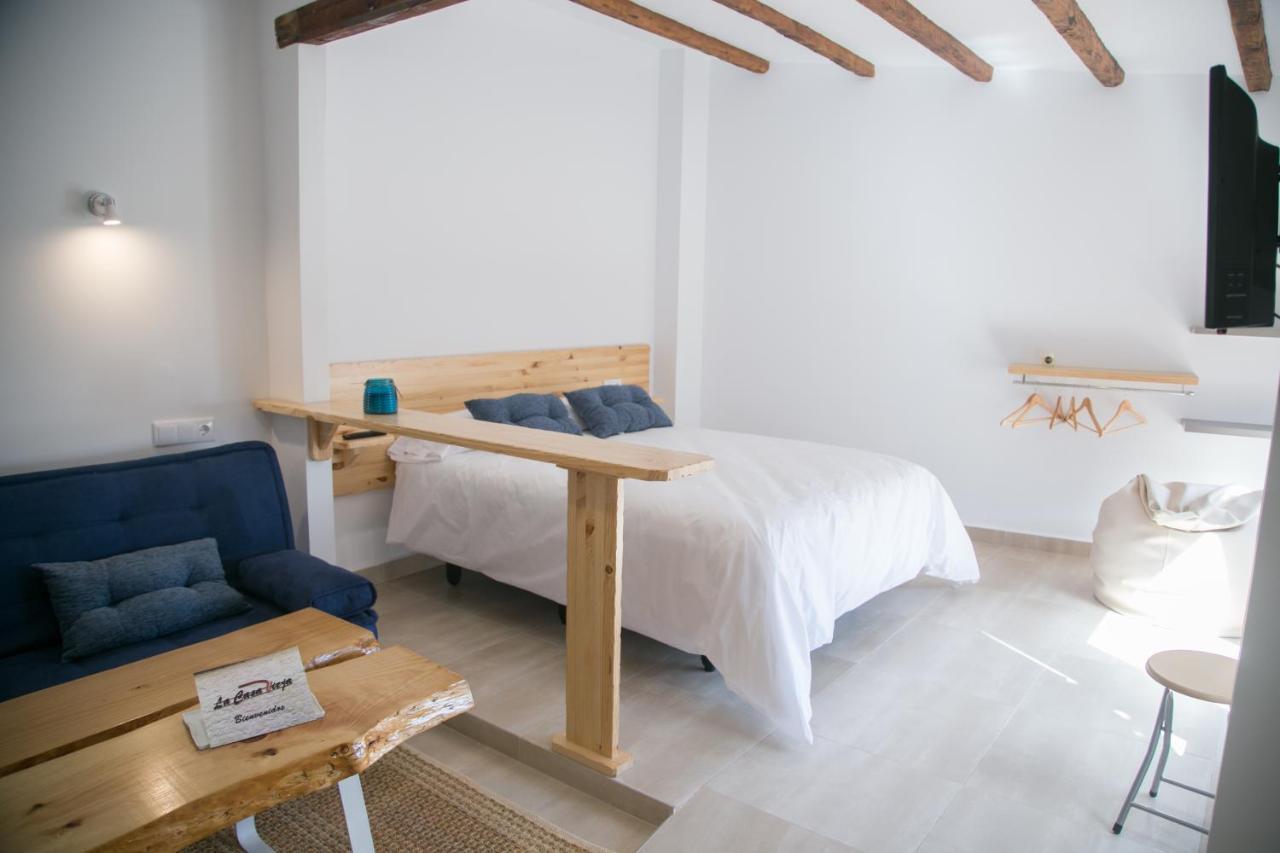 Apartamentos Turisticos La Casa Vieja Sabiote Екстериор снимка